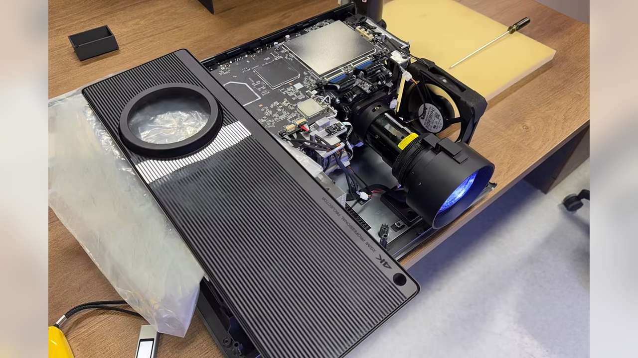 佐西卡 投影机(SC391 适用机型) 佐西卡 投影机(SC391 适用机型外观)